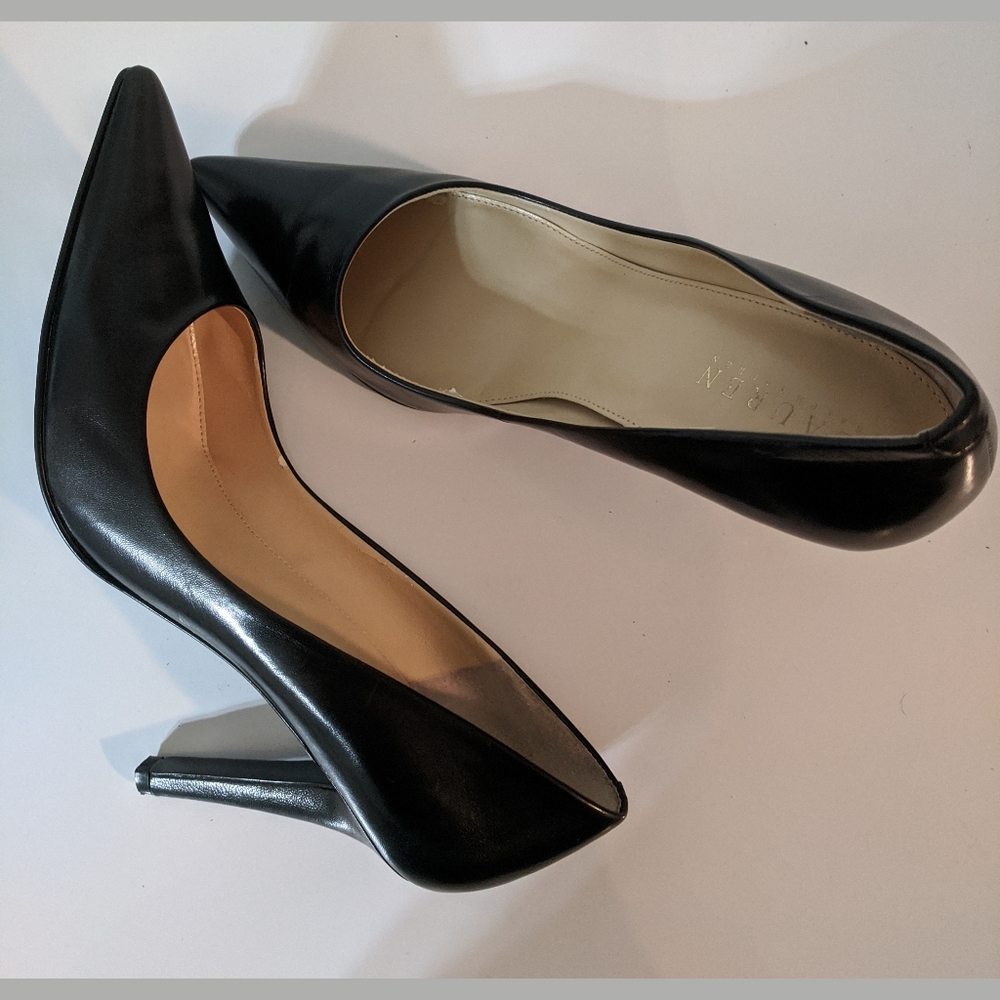 Ralph Lauren black pumps